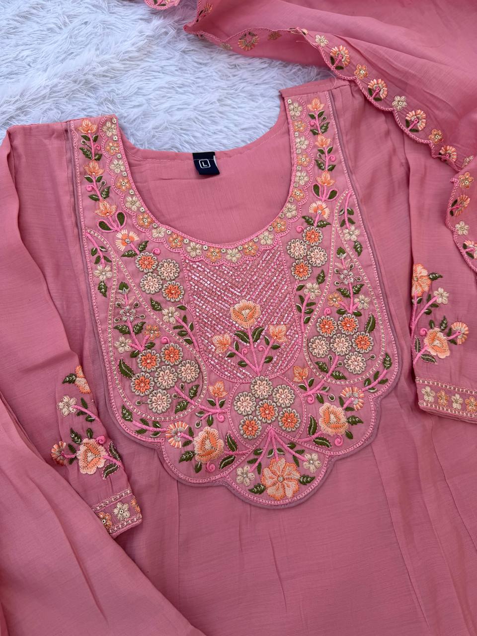 Elegant Embroidered Mal Chanderi Anarkali Kurti Set