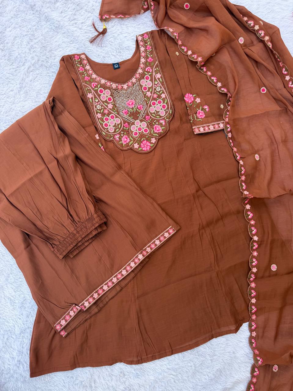 Elegant Embroidered Mal Chanderi Anarkali Kurti Set