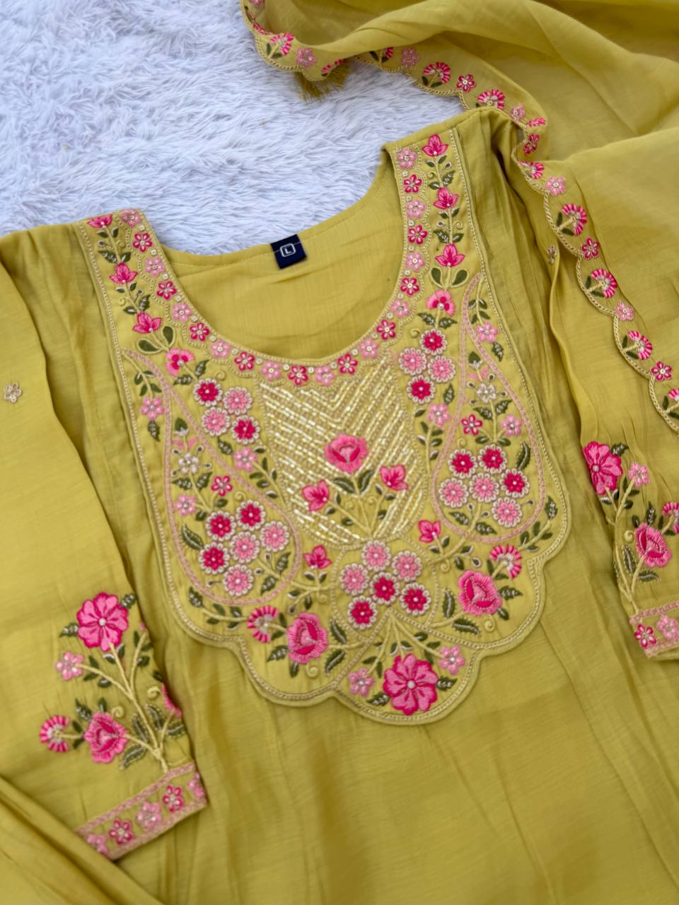 Elegant Embroidered Mal Chanderi Anarkali Kurti Set